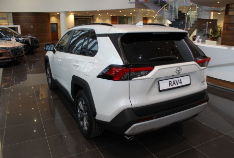 Toyota RAV 4 2024 года с пробегом 60 км, фото 5