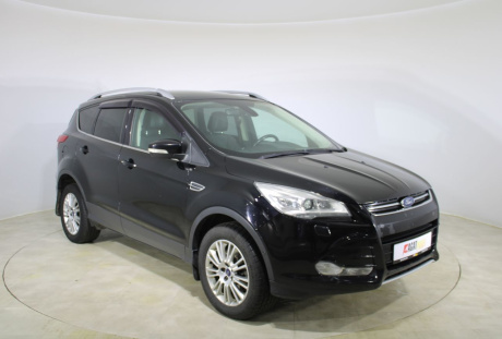 Ford Kuga 2016 года с пробегом 238 299 км, фото 3