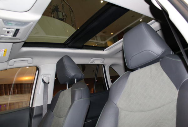 Toyota RAV 4 2024 года с пробегом 60 км, фото 8
